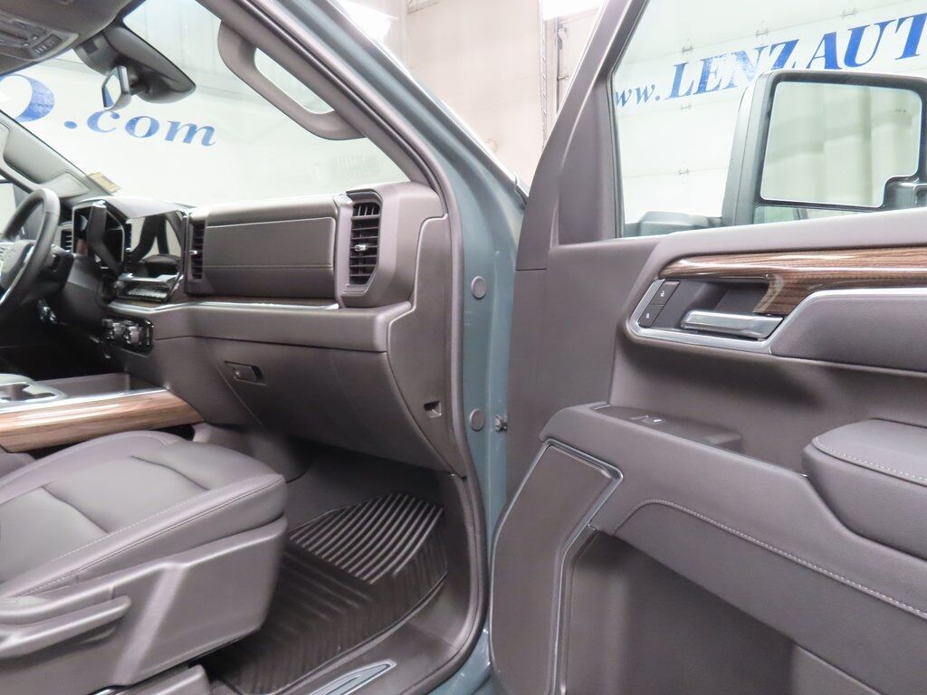 2025 Chevrolet Silverado 2500HD 4x4 Crew Cab LT Fond du Lac WI 2025 Chevrolet Silverado 2500HD 4x4 Crew Cab LT Fond du Lac WI