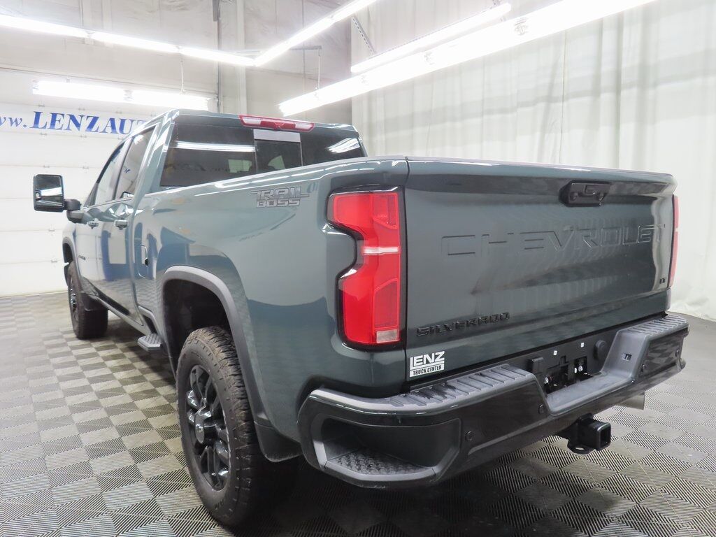 2025 Chevrolet Silverado 2500HD 4x4 Crew Cab LT Fond du Lac WI 2025 Chevrolet Silverado 2500HD 4x4 Crew Cab LT Fond du Lac WI