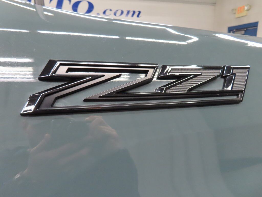 2025 Chevrolet Silverado 2500HD 4x4 Crew Cab LTZ Fond du Lac WI 2025 Chevrolet Silverado 2500HD 4x4 Crew Cab LTZ Fond du Lac WI