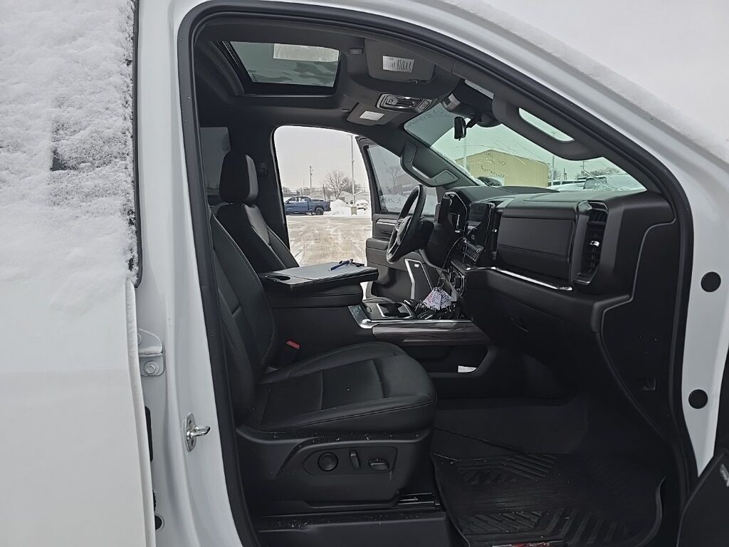 2025 Chevrolet Silverado 2500HD 4x4 Crew Cab LTZ Fond du Lac WI 2025 Chevrolet Silverado 2500HD 4x4 Crew Cab LTZ Fond du Lac WI