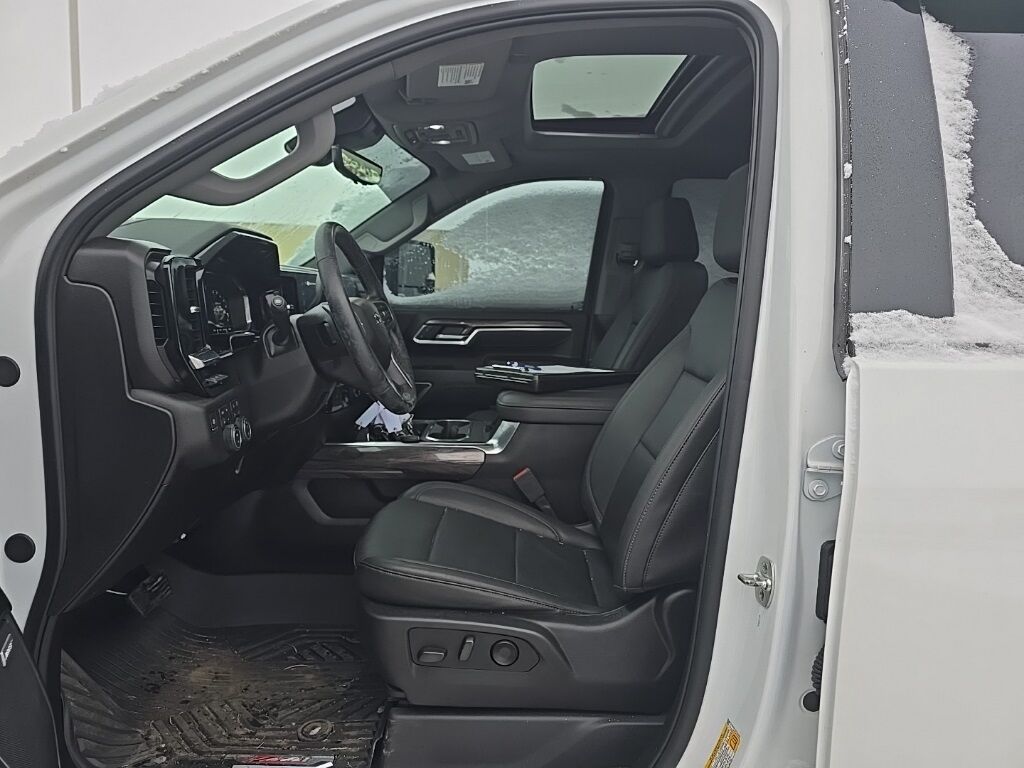 2025 Chevrolet Silverado 2500HD 4x4 Crew Cab LTZ Fond du Lac WI 2025 Chevrolet Silverado 2500HD 4x4 Crew Cab LTZ Fond du Lac WI