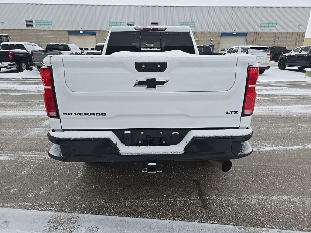 2025 Chevrolet Silverado 2500HD 4x4 Crew Cab LTZ Fond du Lac WI 2025 Chevrolet Silverado 2500HD 4x4 Crew Cab LTZ Fond du Lac WI