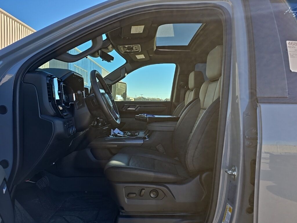 2025 Chevrolet Silverado 2500HD 4x4 Crew Cab ZR2 Fond du Lac WI 2025 Chevrolet Silverado 2500HD 4x4 Crew Cab ZR2 Fond du Lac WI