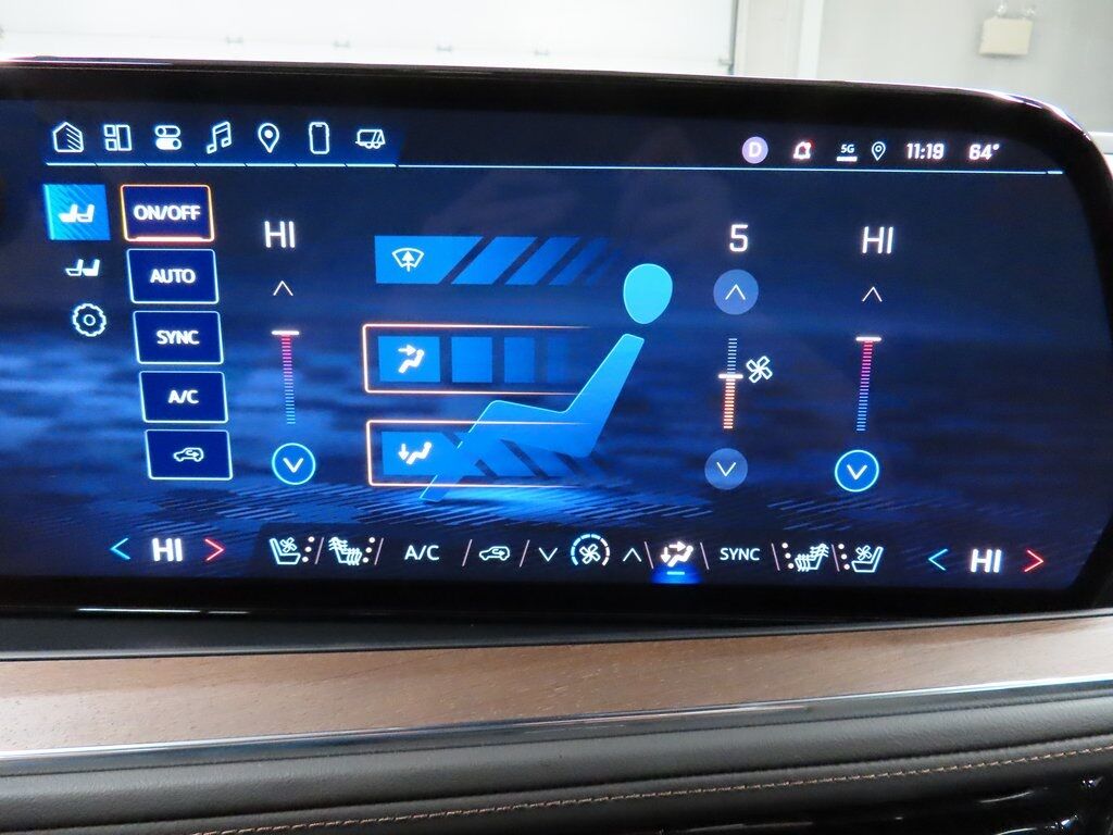 2025 Chevrolet Suburban High Country 4WD Fond du Lac WI 2025 Chevrolet Suburban High Country 4WD Fond du Lac WI