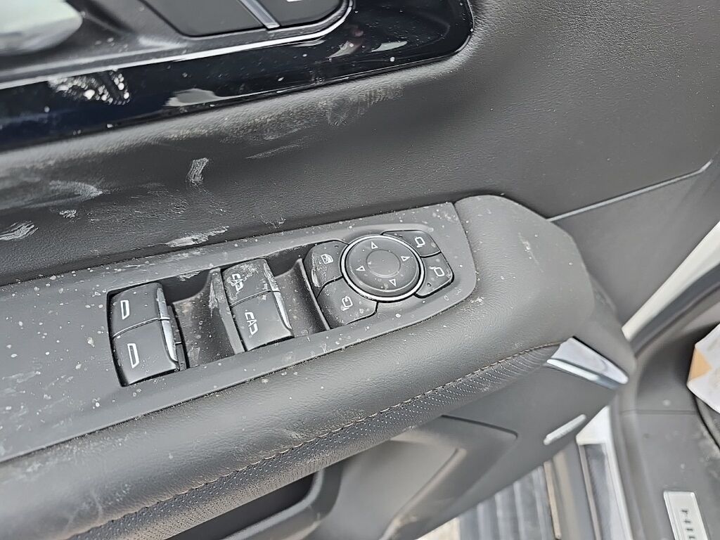 2025 Chevrolet Suburban High Country 4WD Fond du Lac WI 2025 Chevrolet Suburban High Country 4WD Fond du Lac WI