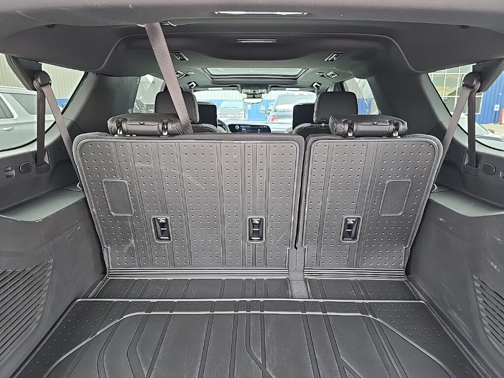 2025 Chevrolet Suburban High Country 4WD Fond du Lac WI 2025 Chevrolet Suburban High Country 4WD Fond du Lac WI