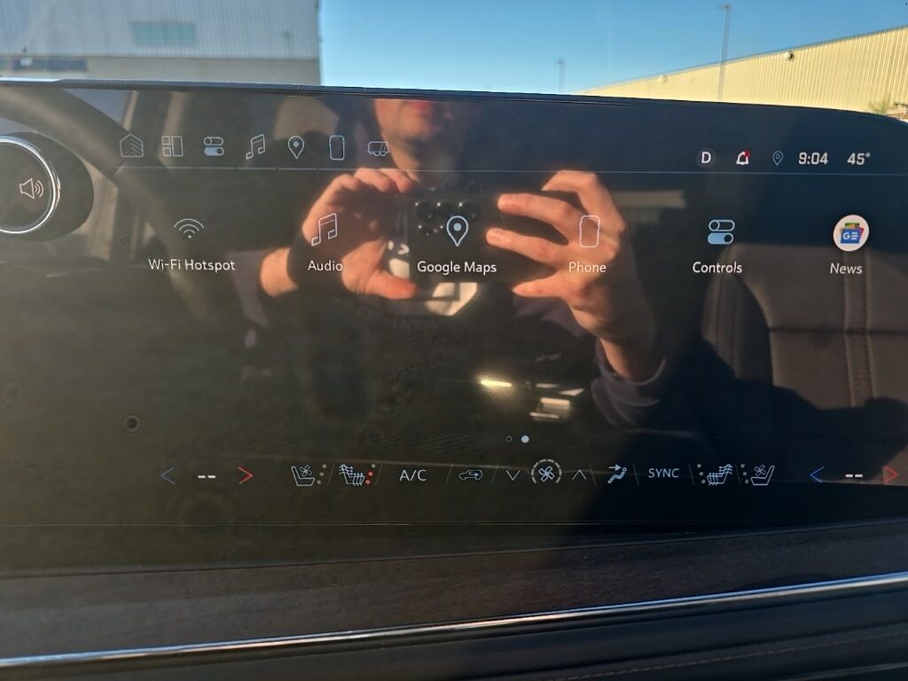 2025 Chevrolet Suburban High Country 4WD Minocqua WI 2025 Chevrolet Suburban High Country 4WD Minocqua WI