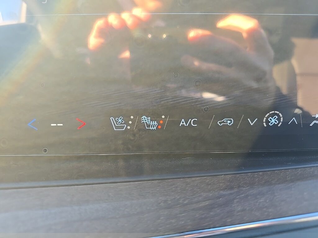 2025 Chevrolet Suburban High Country 4WD Minocqua WI 2025 Chevrolet Suburban High Country 4WD Minocqua WI