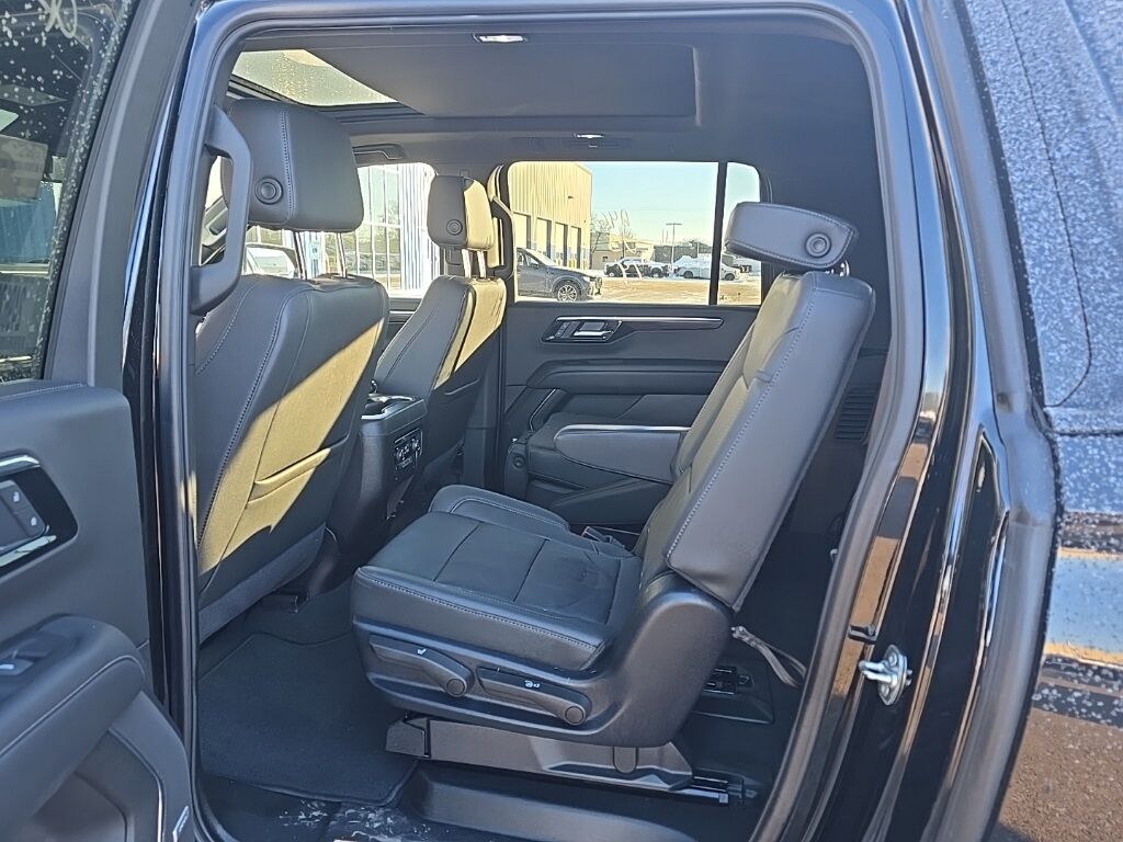 2025 Chevrolet Suburban Z71 4WD Fond du Lac WI 2025 Chevrolet Suburban Z71 4WD Fond du Lac WI