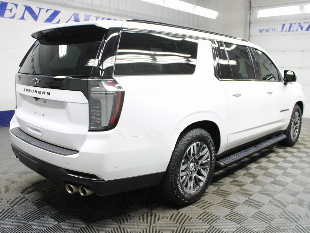 2025 Chevrolet Suburban Z71 4WD Fond du Lac WI 2025 Chevrolet Suburban Z71 4WD Fond du Lac WI