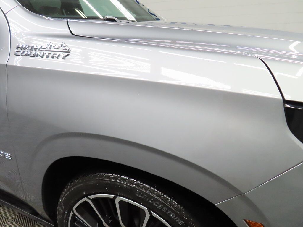 2025 Chevrolet Tahoe High Country 4WD Fond du Lac WI 2025 Chevrolet Tahoe High Country 4WD Fond du Lac WI