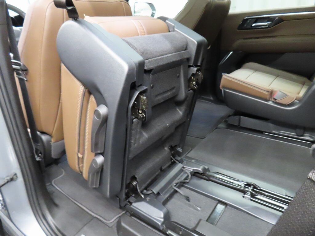 2025 Chevrolet Tahoe High Country 4WD Fond du Lac WI 2025 Chevrolet Tahoe High Country 4WD Fond du Lac WI