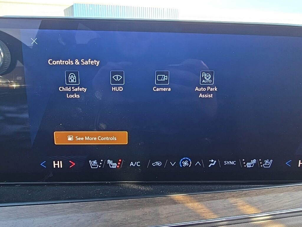 2025 Chevrolet Tahoe High Country 4WD Fond du Lac WI 2025 Chevrolet Tahoe High Country 4WD Fond du Lac WI