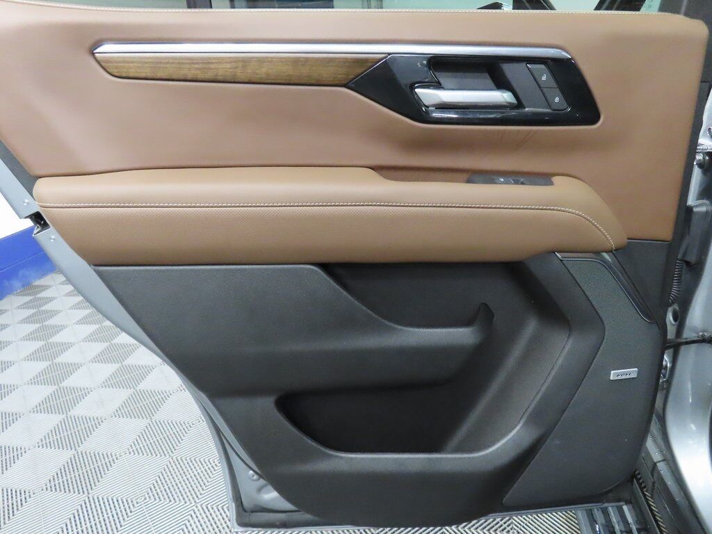 2025 Chevrolet Tahoe High Country 4WD Fond du Lac WI 2025 Chevrolet Tahoe High Country 4WD Fond du Lac WI