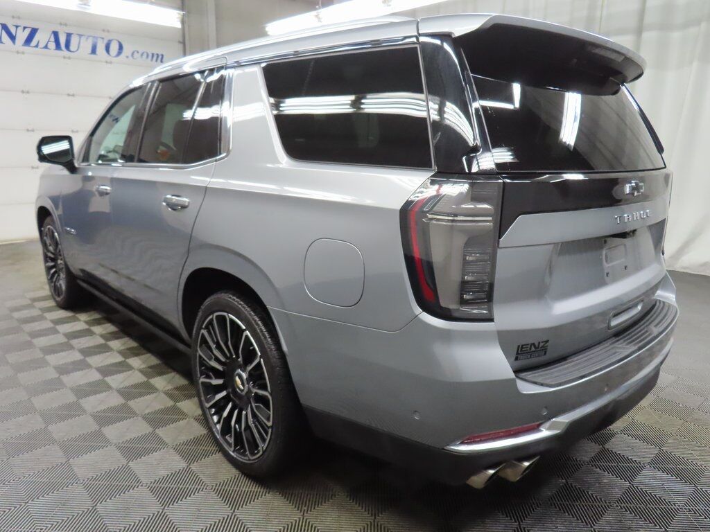 2025 Chevrolet Tahoe High Country 4WD Fond du Lac WI 2025 Chevrolet Tahoe High Country 4WD Fond du Lac WI