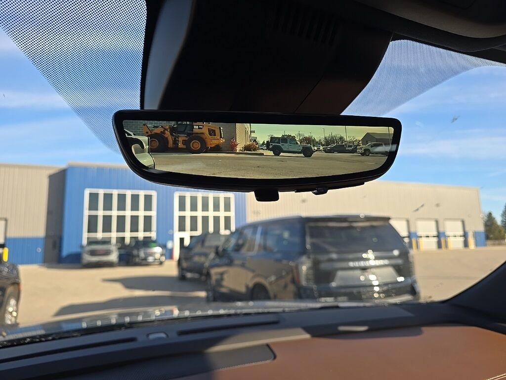 2025 Chevrolet Tahoe High Country 4WD Fond du Lac WI 2025 Chevrolet Tahoe High Country 4WD Fond du Lac WI