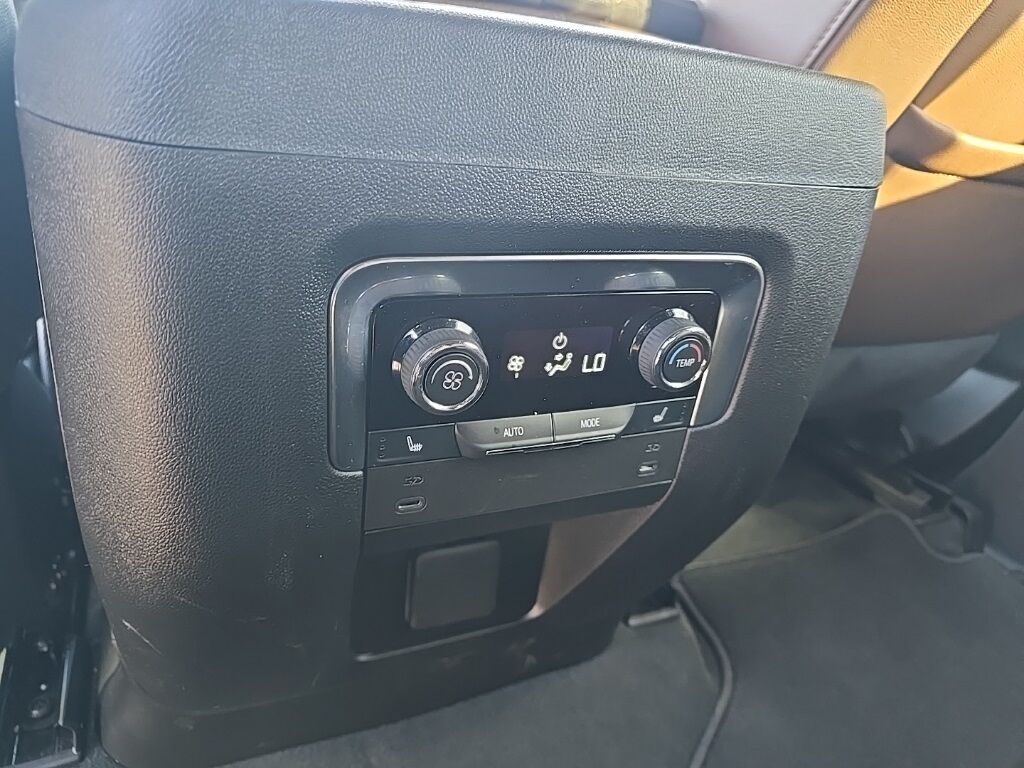 2025 Chevrolet Tahoe High Country 4WD Fond du Lac WI 2025 Chevrolet Tahoe High Country 4WD Fond du Lac WI