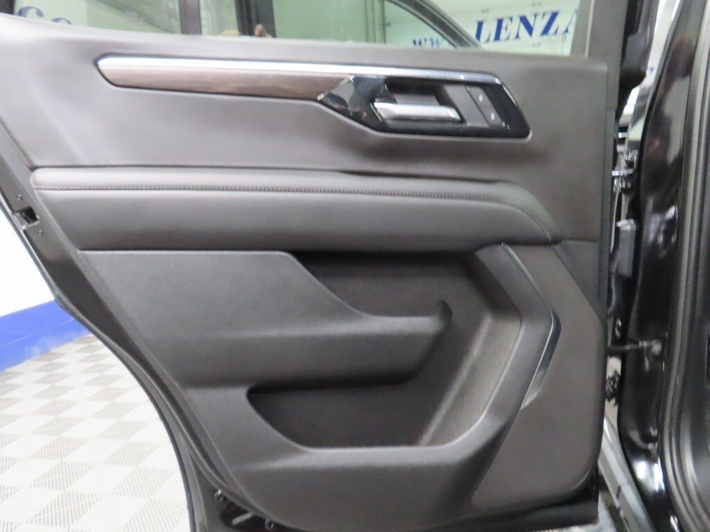 2025 Chevrolet Tahoe Z71 4WD Fond du Lac WI 2025 Chevrolet Tahoe Z71 4WD Fond du Lac WI