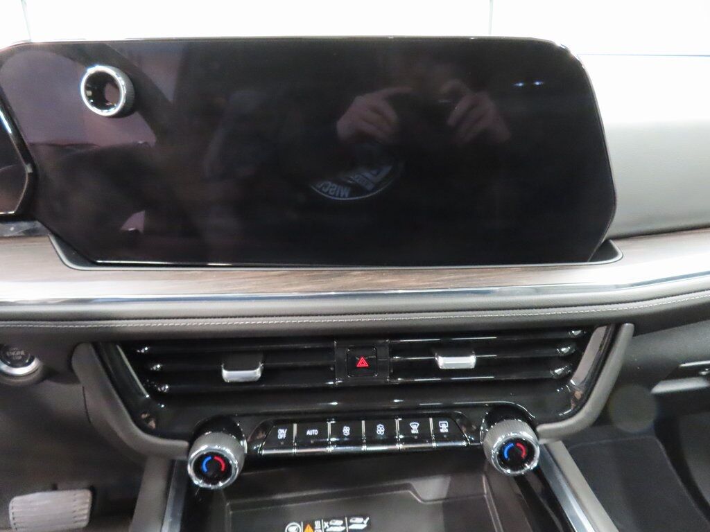 2025 Chevrolet Tahoe Z71 4WD Fond du Lac WI 2025 Chevrolet Tahoe Z71 4WD Fond du Lac WI