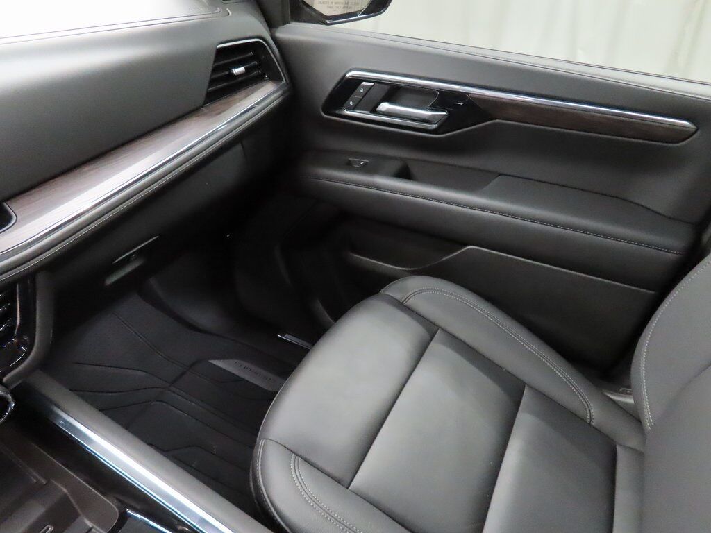 2025 Chevrolet Tahoe Z71 4WD Fond du Lac WI 2025 Chevrolet Tahoe Z71 4WD Fond du Lac WI