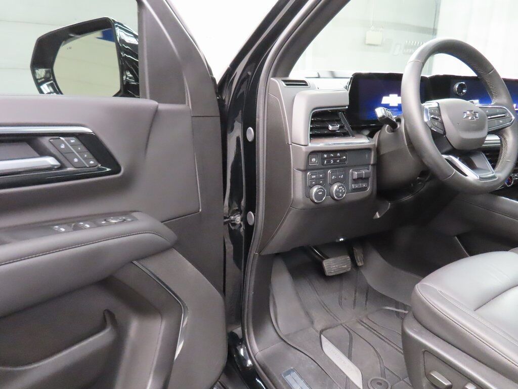 2025 Chevrolet Tahoe Z71 4WD Fond du Lac WI 2025 Chevrolet Tahoe Z71 4WD Fond du Lac WI