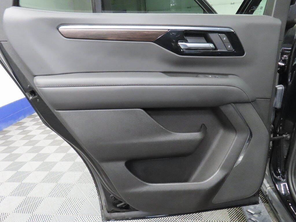 2025 Chevrolet Tahoe Z71 4WD Fond du Lac WI 2025 Chevrolet Tahoe Z71 4WD Fond du Lac WI