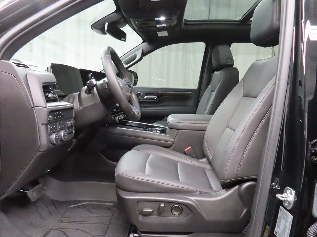 2025 Chevrolet Tahoe Z71 4WD Fond du Lac WI 2025 Chevrolet Tahoe Z71 4WD Fond du Lac WI