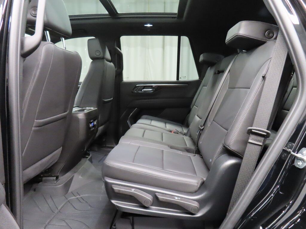 2025 Chevrolet Tahoe Z71 4WD Fond du Lac WI 2025 Chevrolet Tahoe Z71 4WD Fond du Lac WI