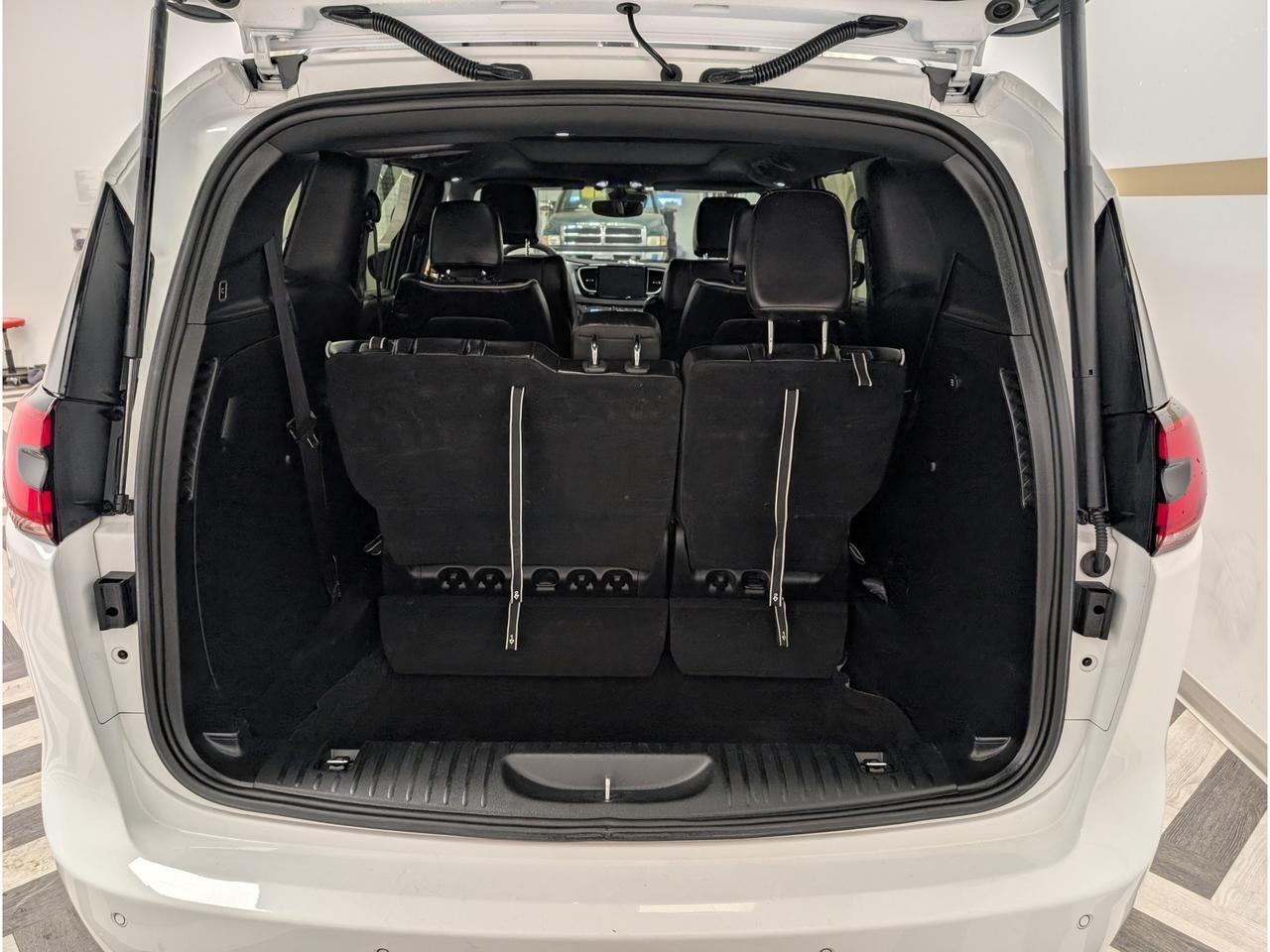 2025 Chrysler Pacifica Limited Bozeman MT