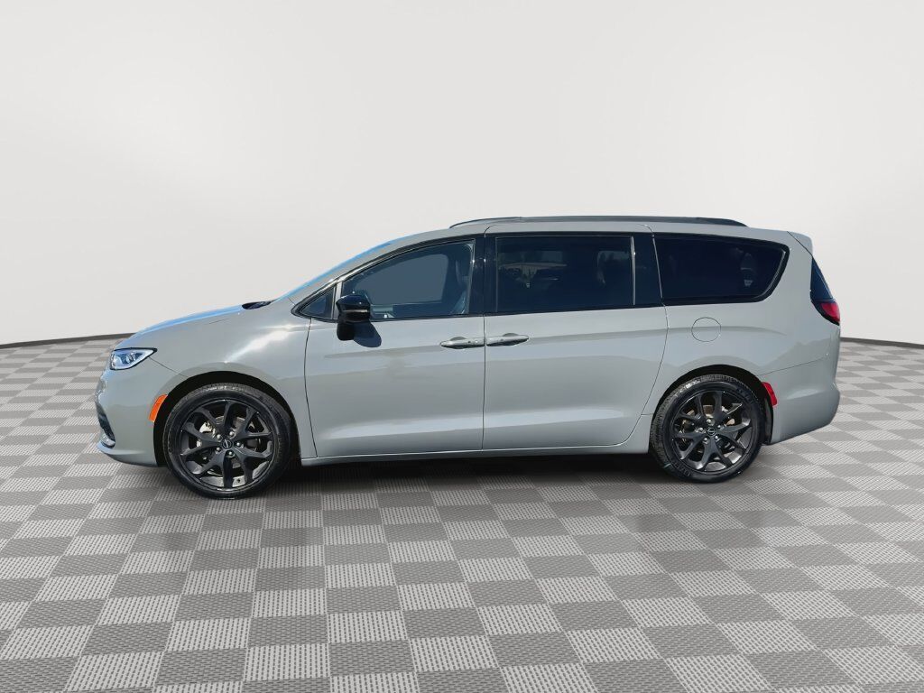 2025 Chrysler Pacifica Limited Oklahoma City OK