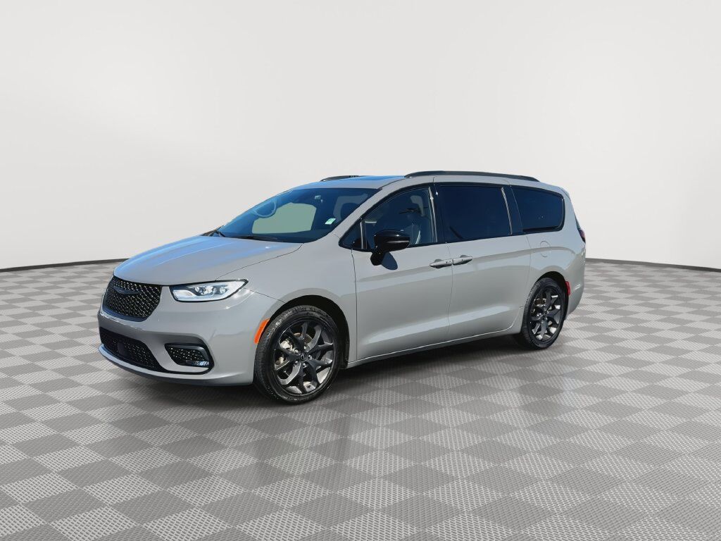 2025 Chrysler Pacifica Limited Oklahoma City OK