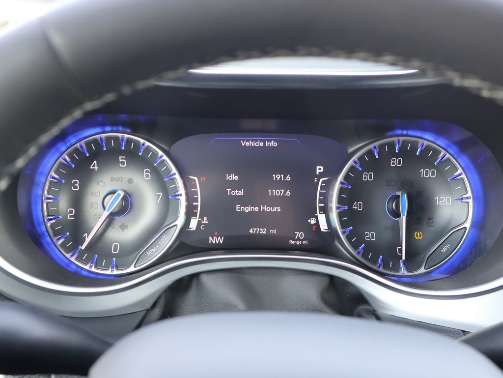 2025 Chrysler Pacifica Limited San Clemente CA