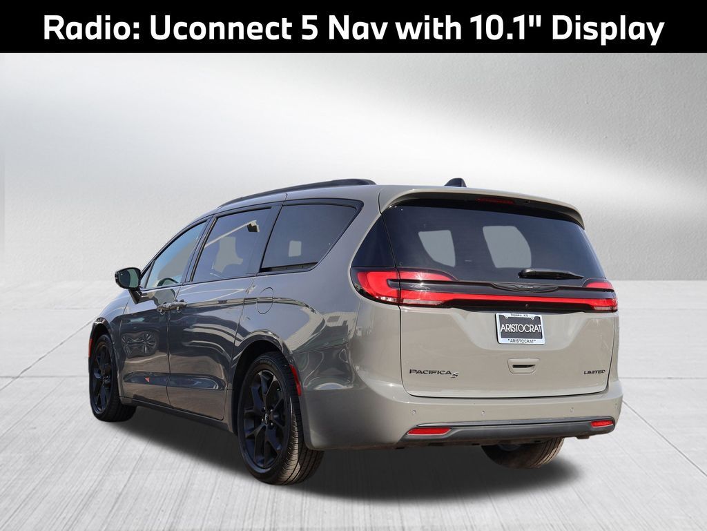 2025 Chrysler Pacifica Limited San Clemente CA