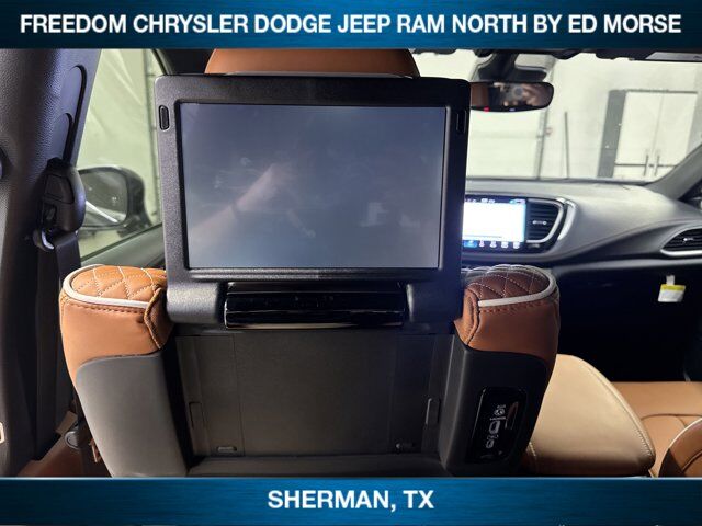 2025 Chrysler Pacifica Pinnacle Sherman TX