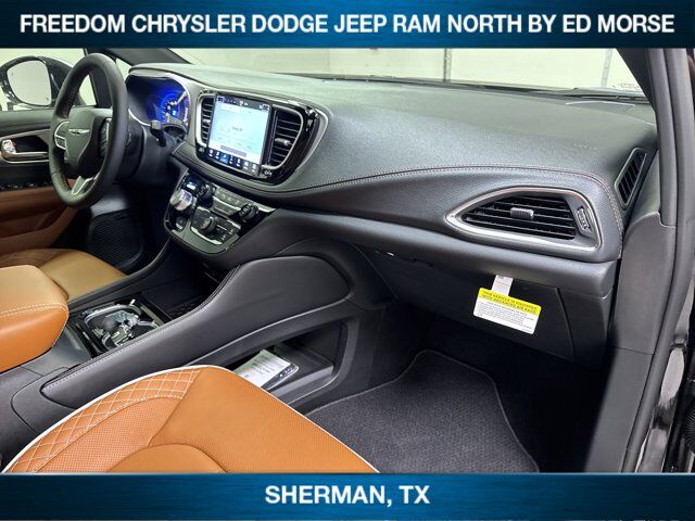 2025 Chrysler Pacifica Pinnacle Sherman TX