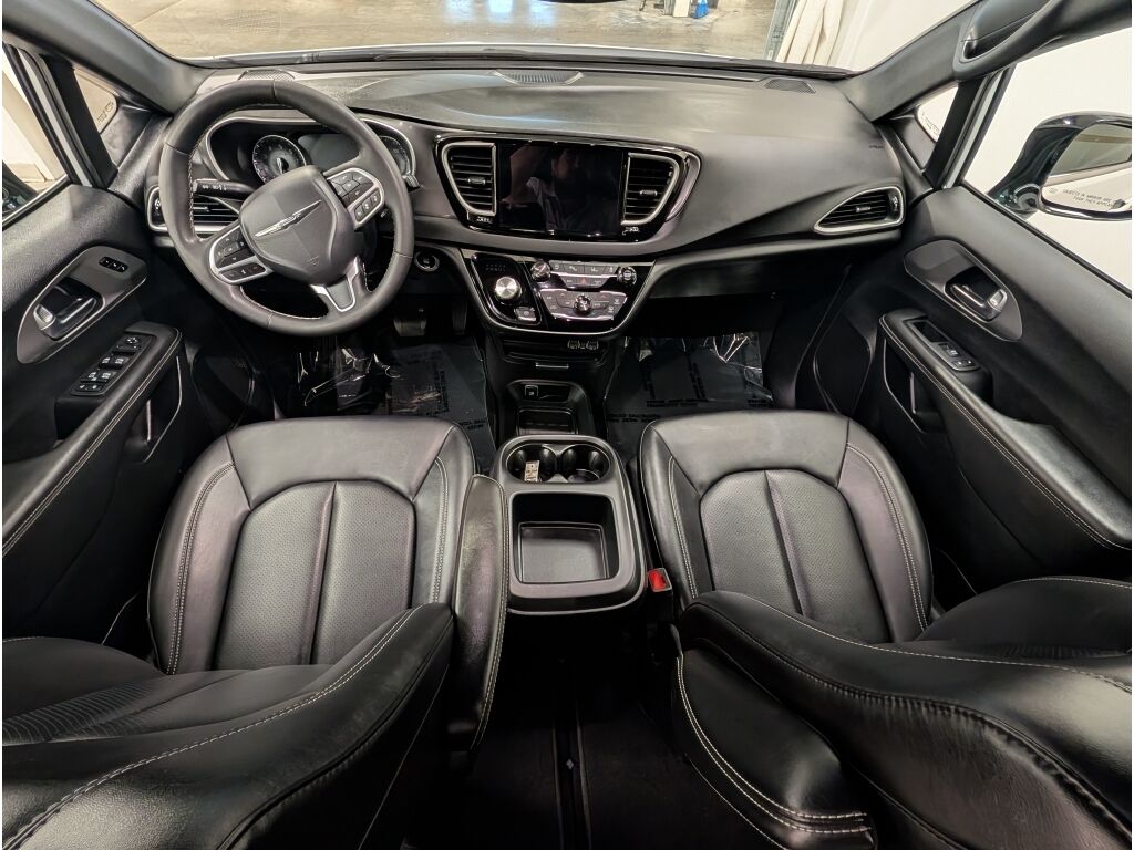 2025 Chrysler Pacifica Select Bozeman MT