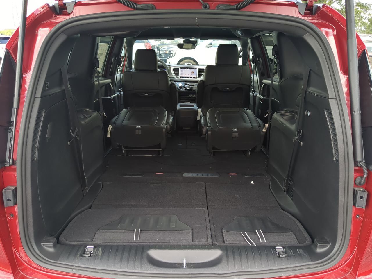 2025 Chrysler Pacifica Select Appleton WI