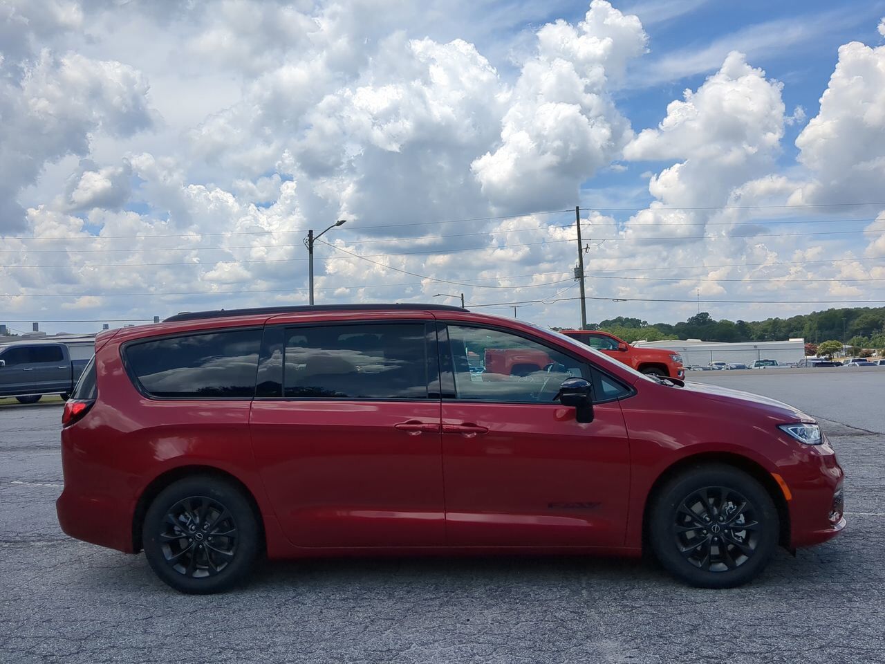 2025 Chrysler Pacifica Select Appleton WI