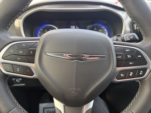 2025 Chrysler Pacifica Select Watertown SD 2025 Chrysler Pacifica Select Watertown SD