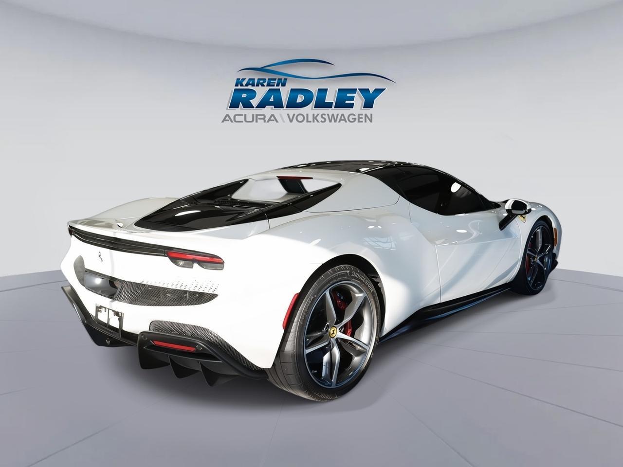 2025 Ferrari 296 GTS