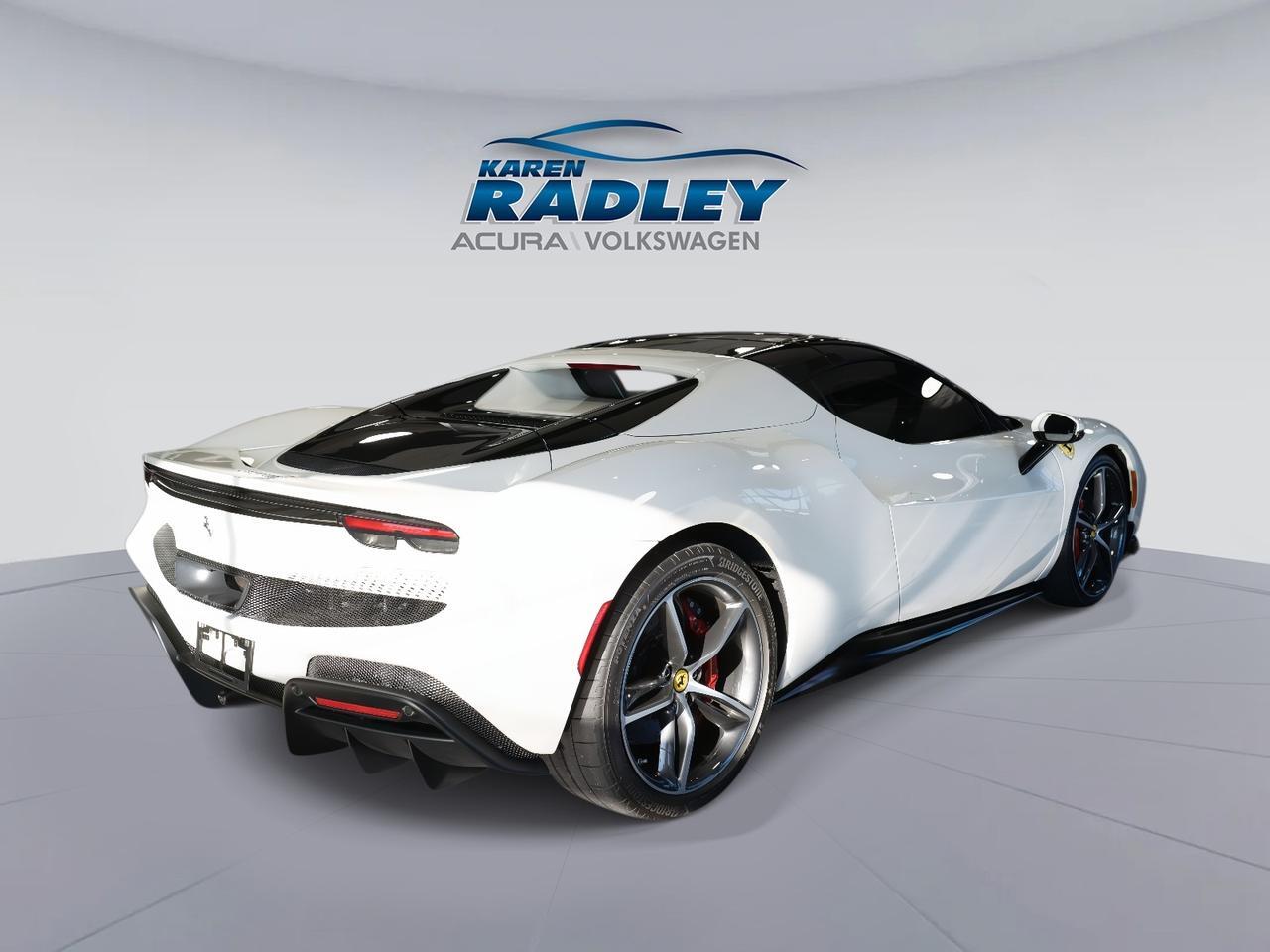 2025 Ferrari 296 GTS