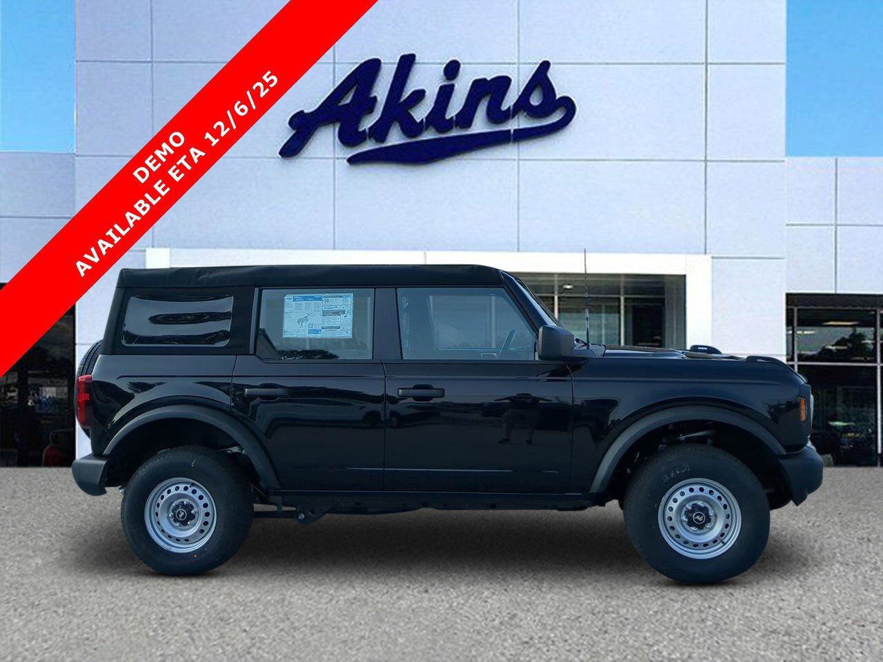 2025 Ford Bronco Base Appleton WI