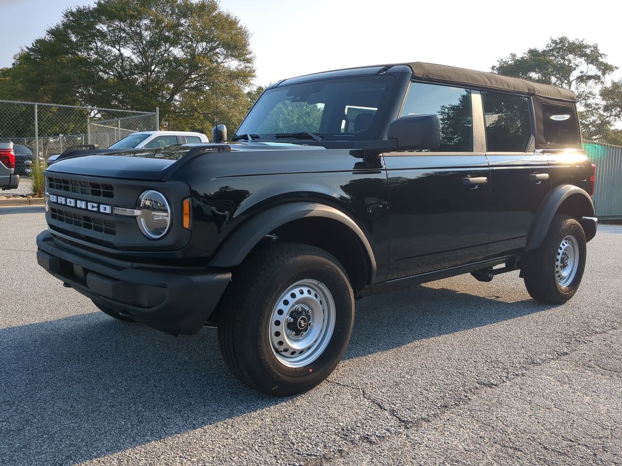 2025 Ford Bronco Base Appleton WI