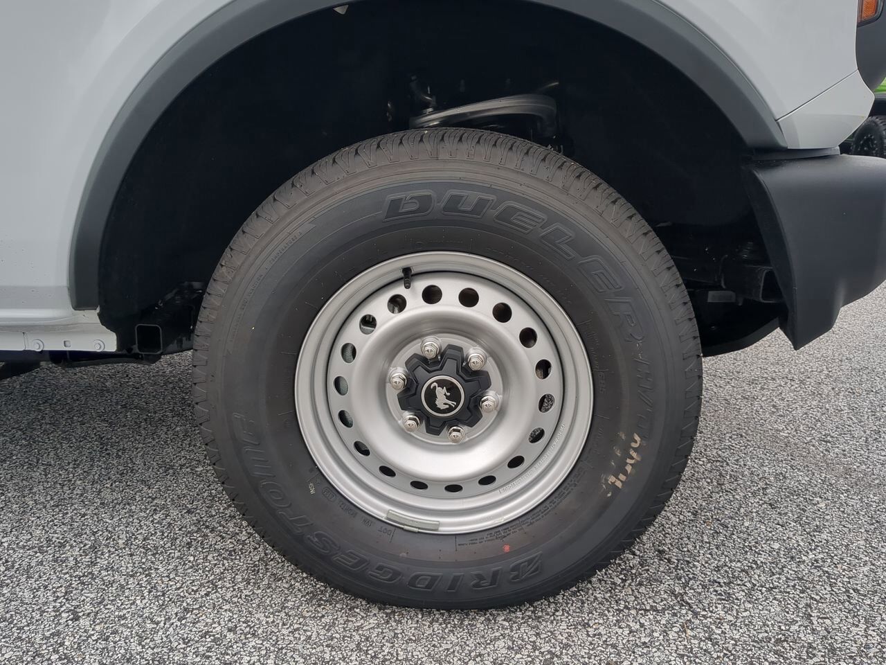 2025 Ford Bronco Base Appleton WI