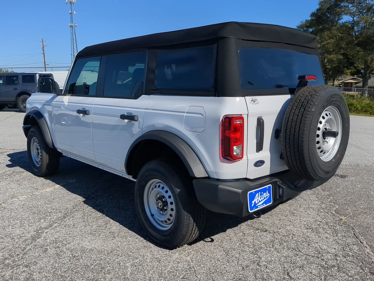 2025 Ford Bronco Base Appleton WI
