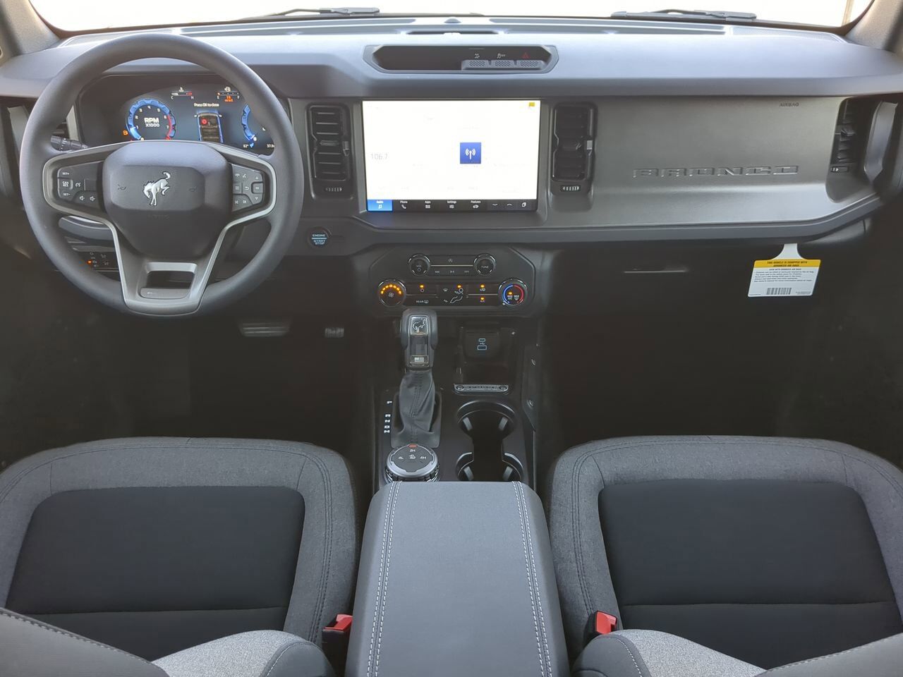 2025 Ford Bronco Base Appleton WI