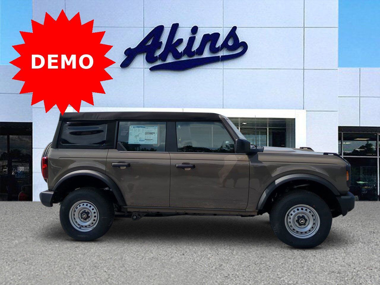 2025 Ford Bronco Base Appleton WI 2025 Ford Bronco Base Appleton WI