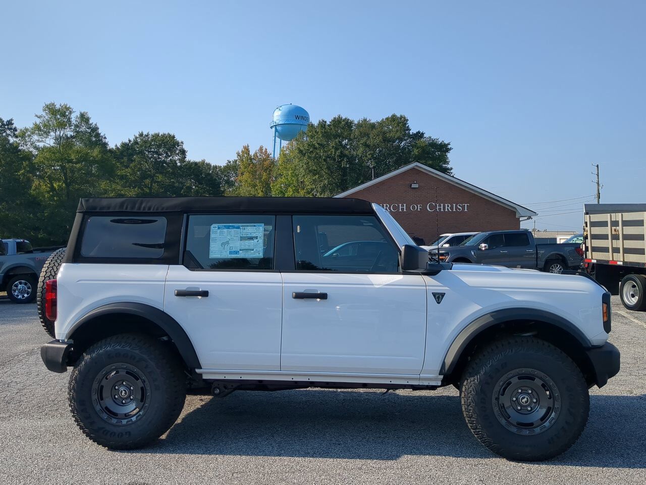 2025 Ford Bronco Base Appleton WI