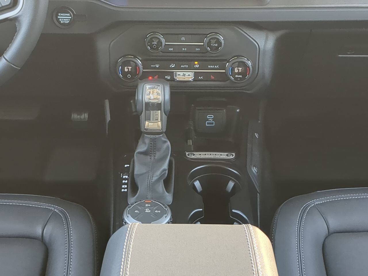 2025 Ford Bronco Big Bend Appleton WI