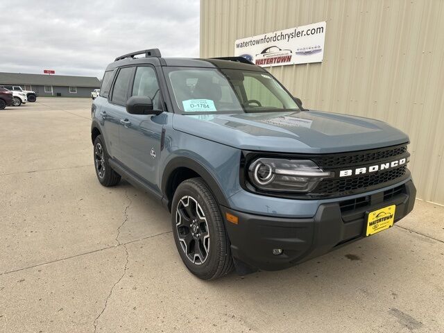 2025 Ford Bronco Sport Outer Banks Watertown SD 2025 Ford Bronco Sport Outer Banks Watertown SD